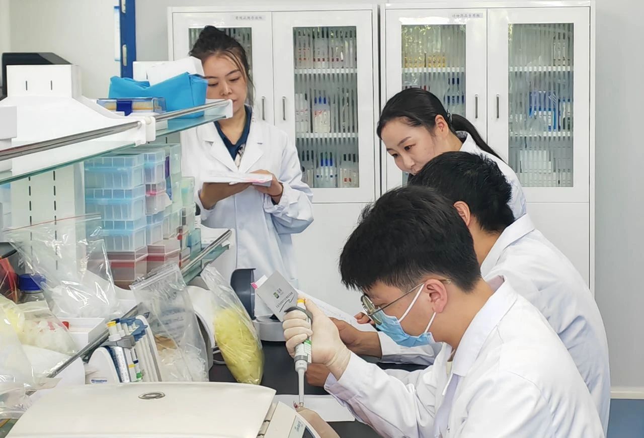 科技日报聚焦北京32条医药新政，铭研医药出镜成为代表